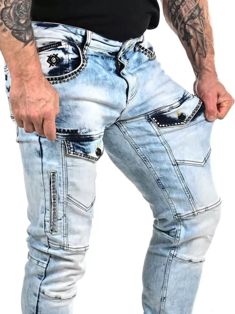 Aldous Jeans - Lyseblå^Cipo & Baxx Outlet